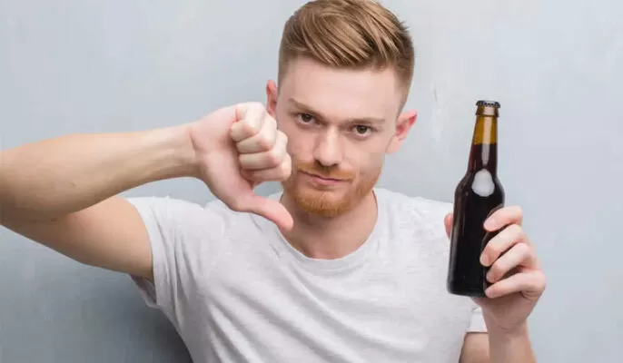 A cerveja cheira a papel