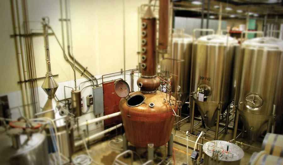 Difference Between Brewing and Distilling