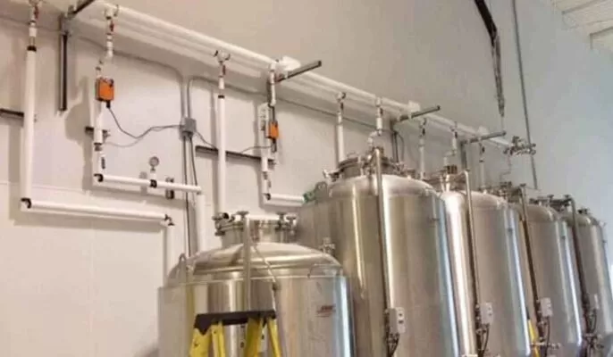 commercial beer brewing equipment