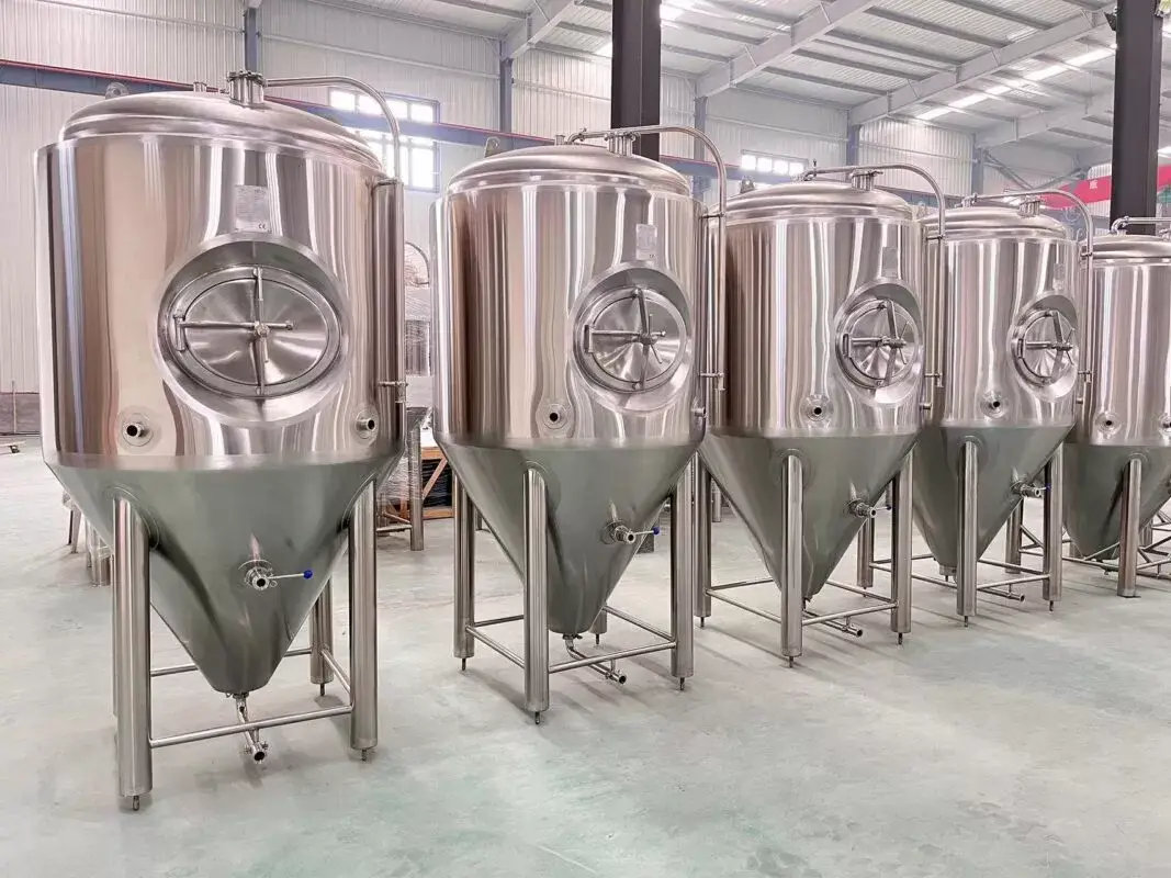 1000L nerezová fermentační nádrž na pivo 2 1