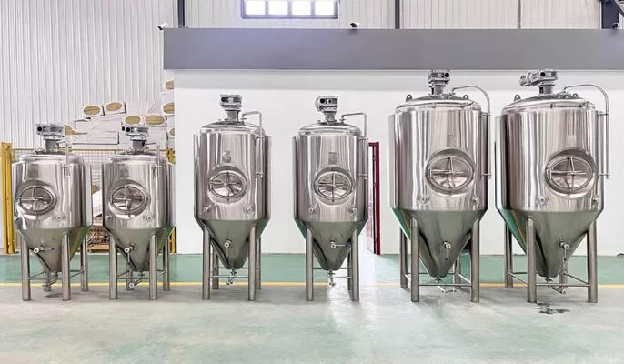What is a beer mixing tank?