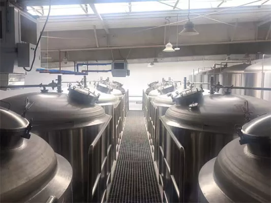 Equipement de brasserie commerciale 3000L