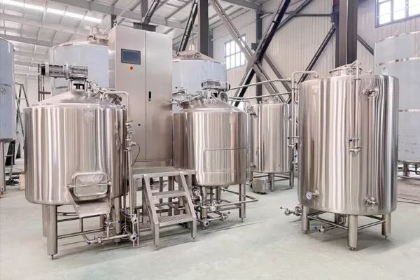 Nano brewery equipment