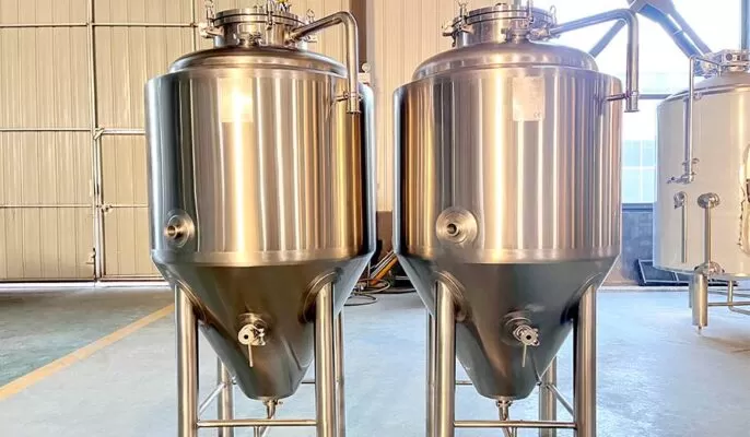 Conical fermentation tank