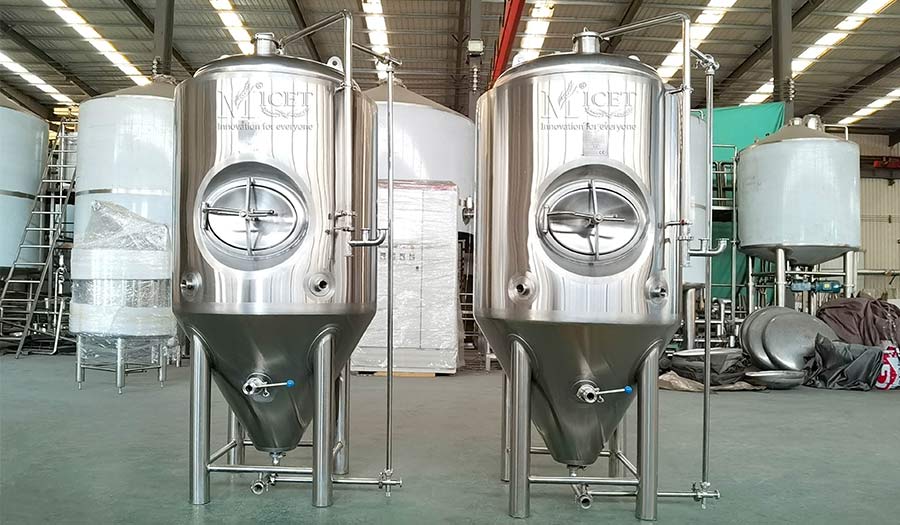 Choosing the Best Fermenting Vessel: A Complete Guide for Homebrewers & Fermenters 4 оборудование для приготовления комбучи ферментер