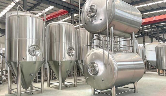 What is a stainless steel brewing tank?