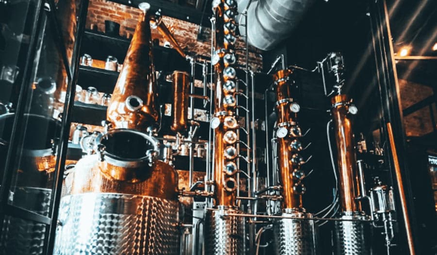 De quel matériel de distillation avez-vous besoin pour distiller du whisky ?