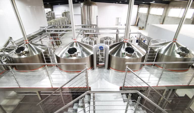 Verschiedene Arten von Brauereien 4 Automatische 2000-Liter-Brauerei