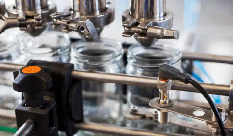 The role of beer filling machine 3 beer filling machine equipment