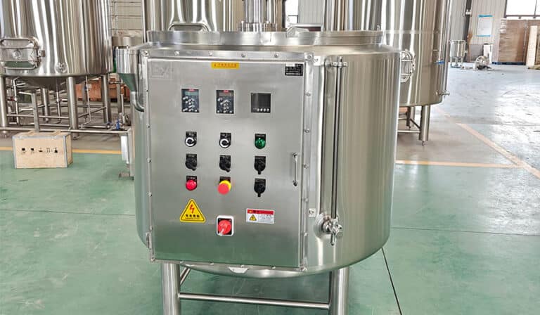 What industries are mixing tanks used for? 3 mixing tanks