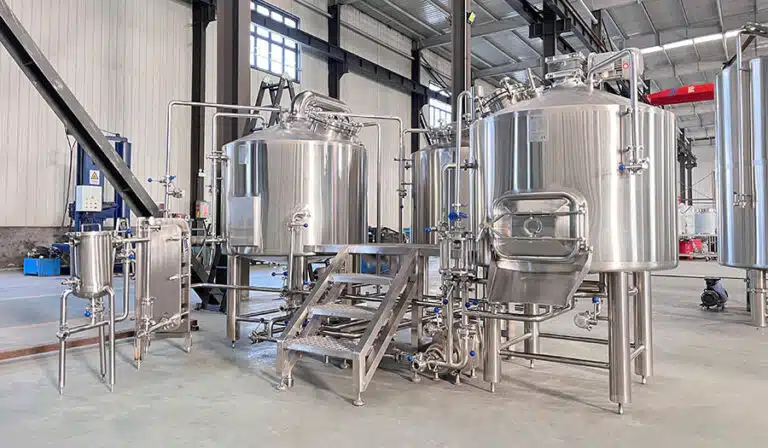le migliori attrezzature per la produzione di birra per ristoranti