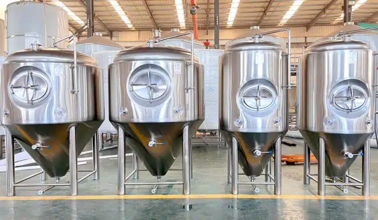 fermentador industrial de cerveja