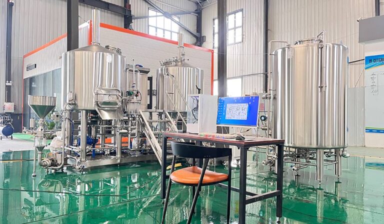 How to choose between automated vs manual beer brewing equipment? 2 automated vs manual beer brewing equipment