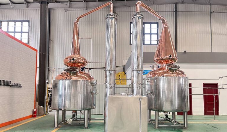 Different Types of Distillation Equipment and Their Applications 2 Équipement de distillerie